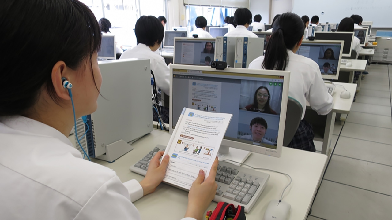 パソコンを使用した授業の様子