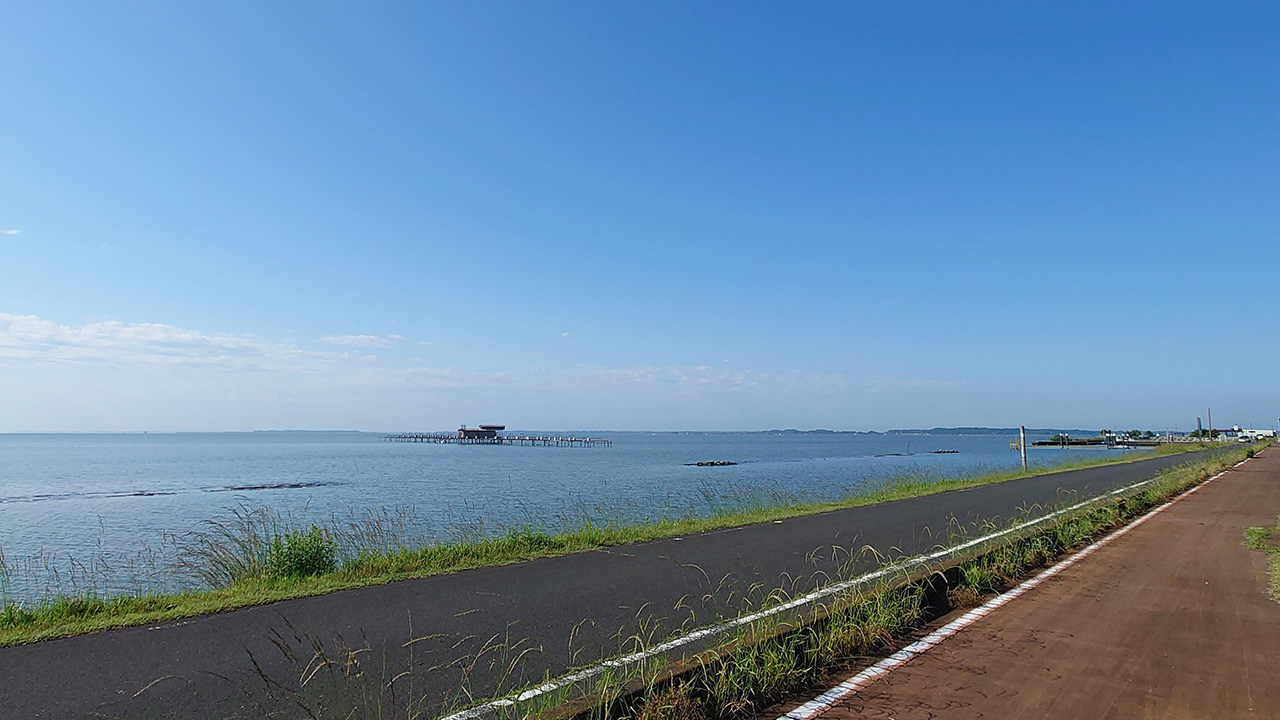 霞ヶ浦の湖畔の風景